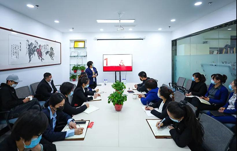 河北巨鑫酒業有限公司組織開展企業文化培訓會