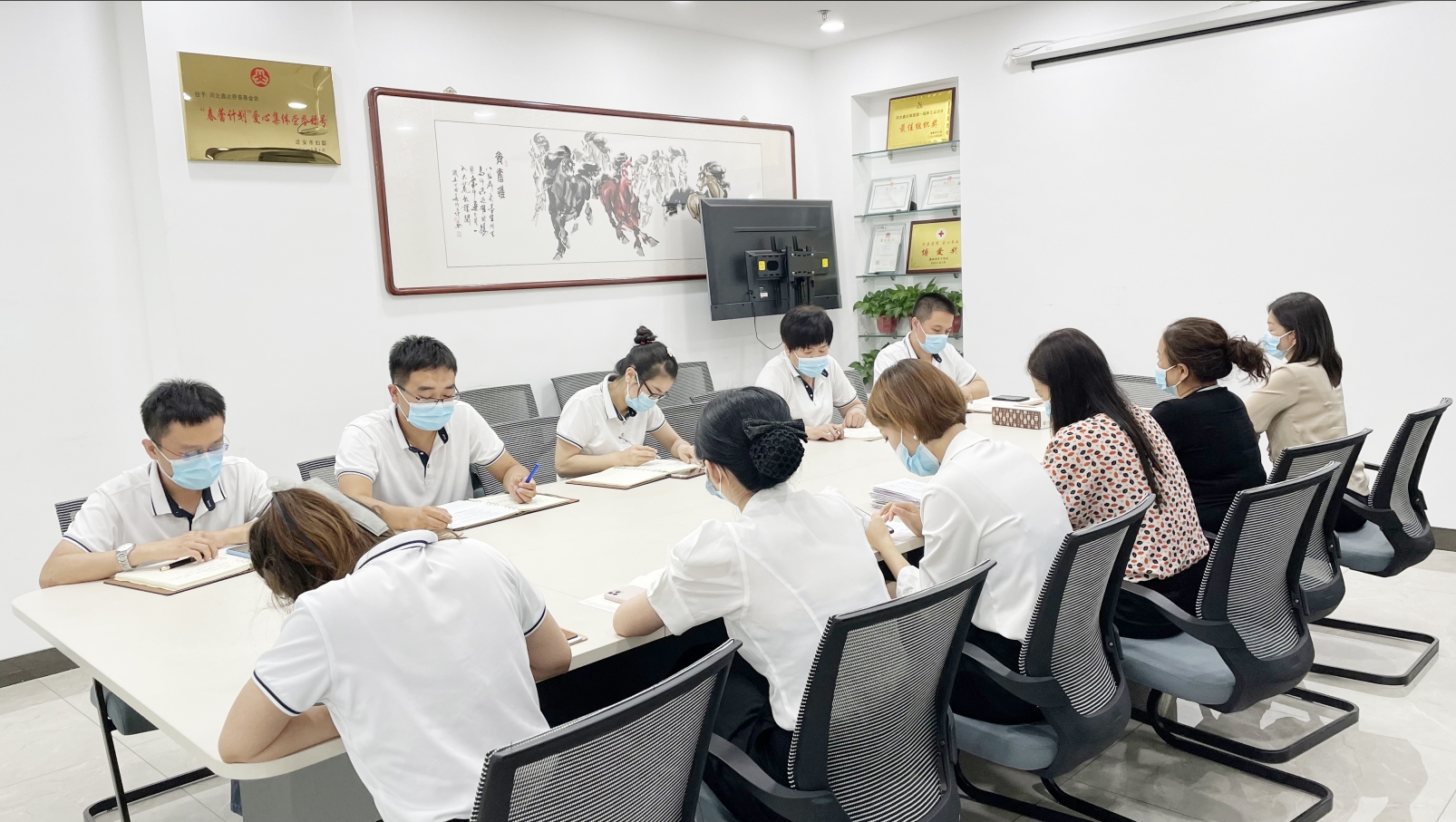 重拳反腐！河北巨鑫酒業(yè)組織召開廉政建設(shè)工作會議