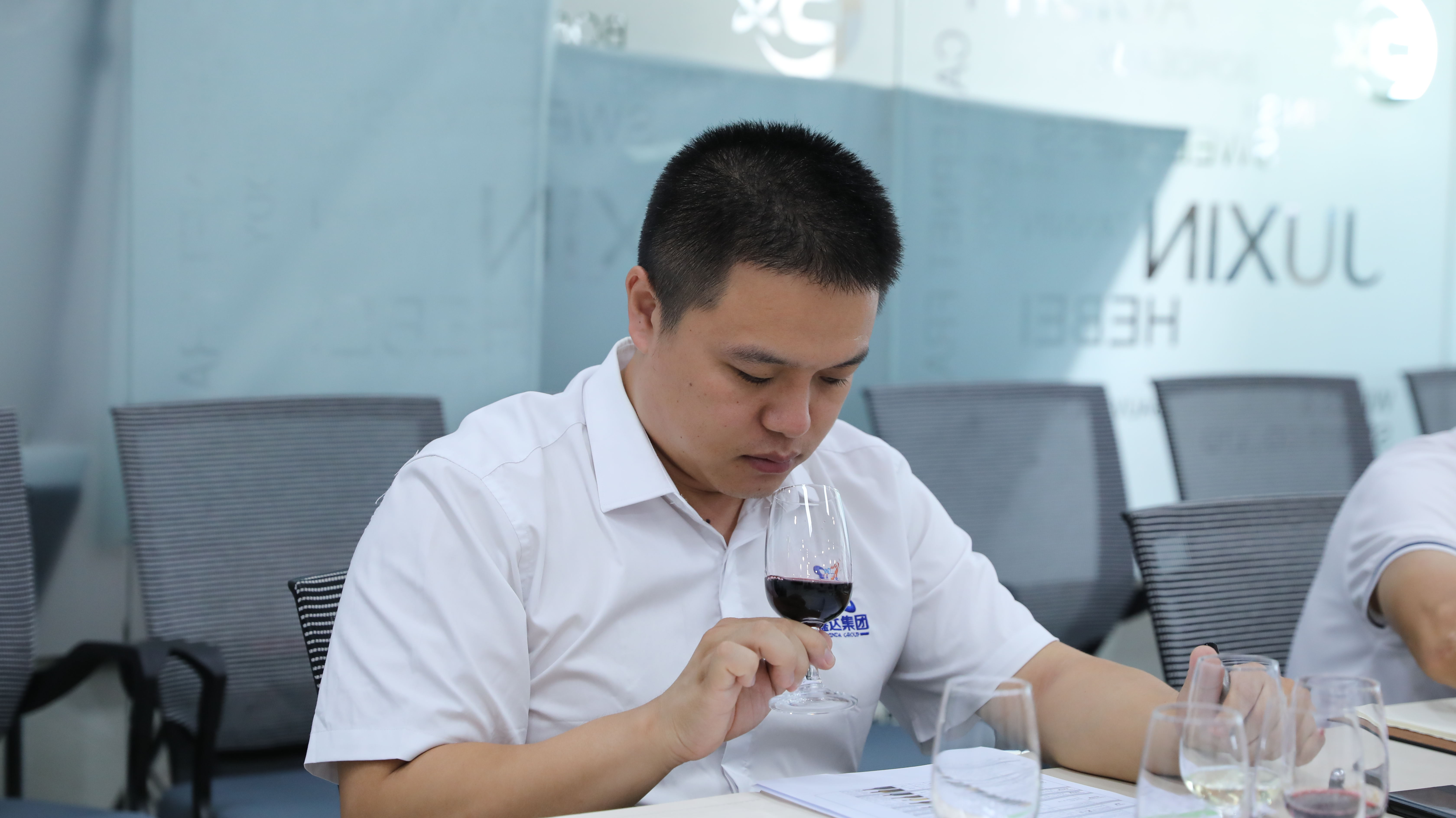 開拓共贏!熱烈歡迎智利都沃酒莊大衛(wèi)(David)一行再度來訪! 開拓共贏!熱烈歡迎智利都沃酒莊大衛(wèi)(David)一行再度來訪!